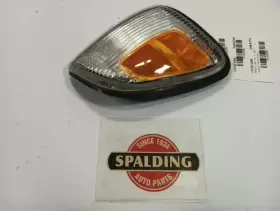 HOUSING10502367 TOYOTA Passenger Corner Turn Signal Light