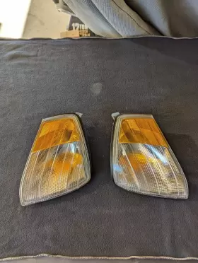 1298260243 TYC Amber Corner Lights Parking Lamps Mb R129 Sl