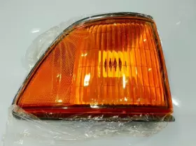 18-1962B TYC Right Front Upper Corner Light E36 Bmw