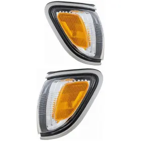 TO2520162V UZOOKA Front Driver Passenger Parking Light Toyota