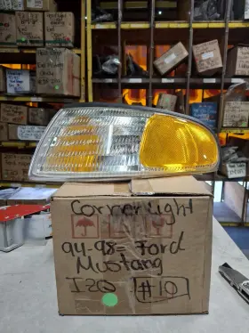 FD20080A3L VISION Corner Light Left Ford Mustang