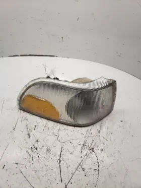 116-60327AR VOLVO Passenger Corner Light Convertible Park #2